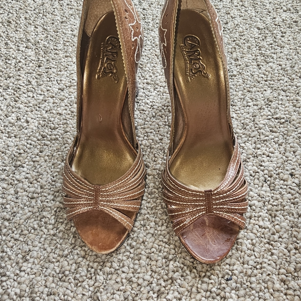 Carlos Santana Women’s High Heel shoes, size 7, brown